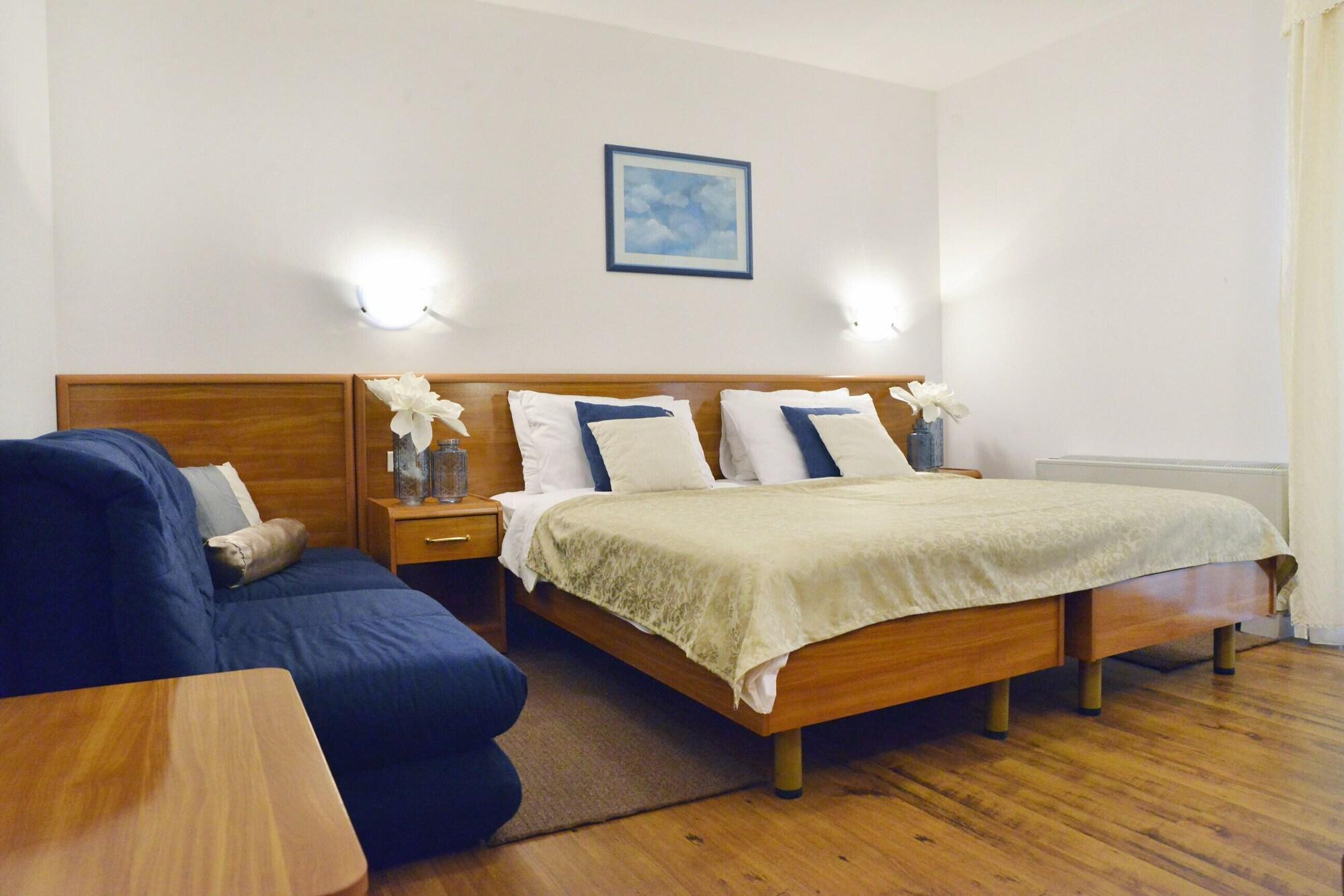 Hotel Villa Letan Fazana Ngoại thất bức ảnh